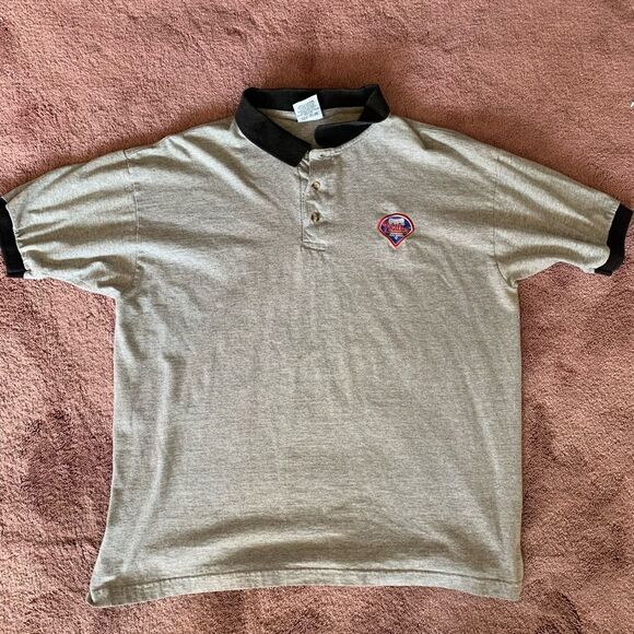 Philadelphia Phillies Three quarter button up Shirt‎ - Picture 1 of 3